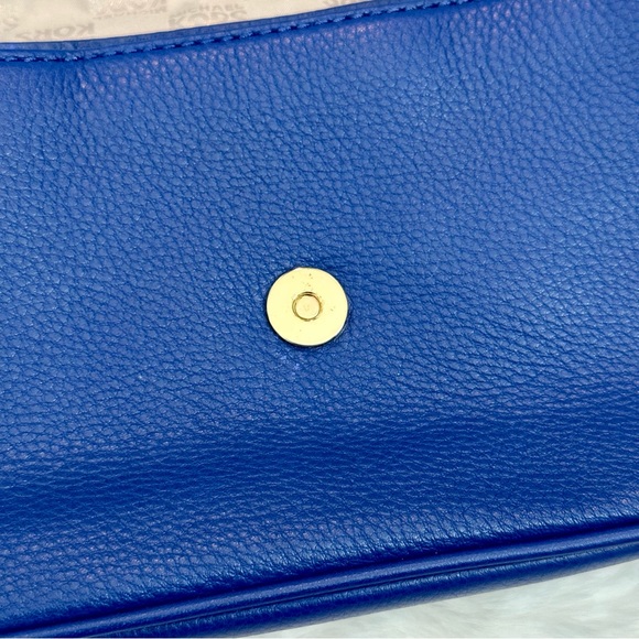 Leather Bag w/ Adjustable Gold Chain Strap - Picture 7 of 16